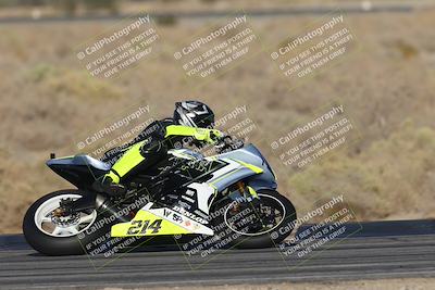 media/Nov-02-2025-CVMA (Sun) [[337aff29ab]]/Race 17-Amateur Supersport Middleweight/